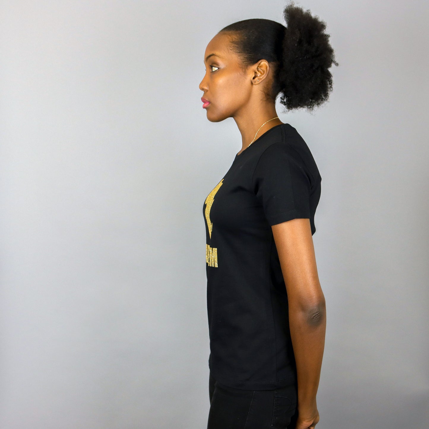 Africa in Harlem T-shirt Black & Gold - Women