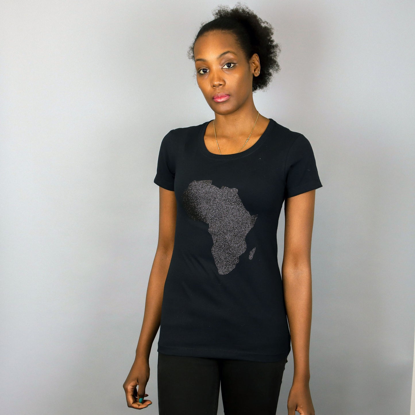 Africa Glitter Black short sleeve t-shirt – Women